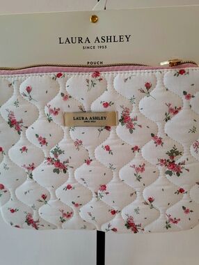 Laura Ashley Cora Cream Quilted Floral  Pouch